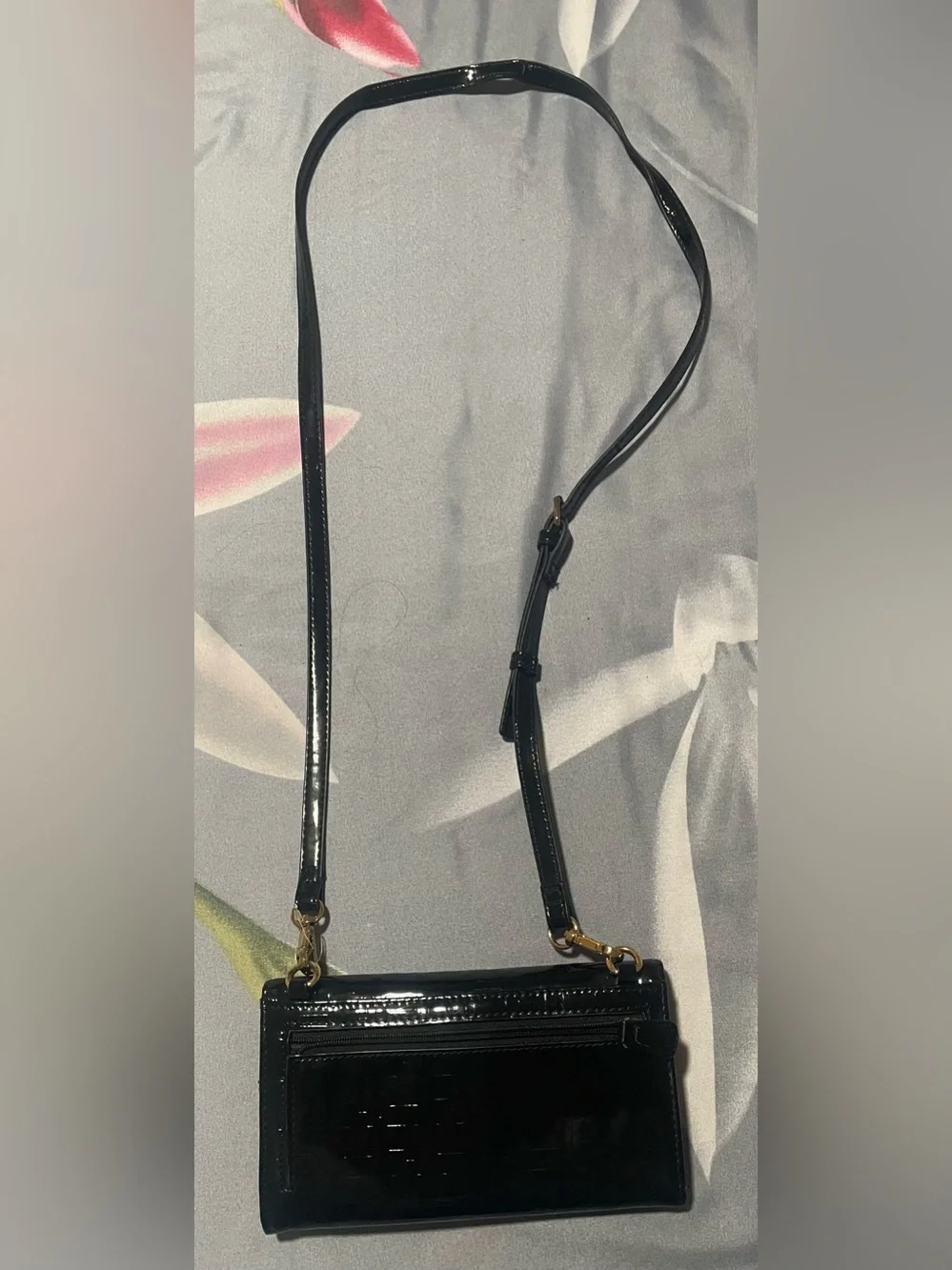 Tommy Hilfiger compact black